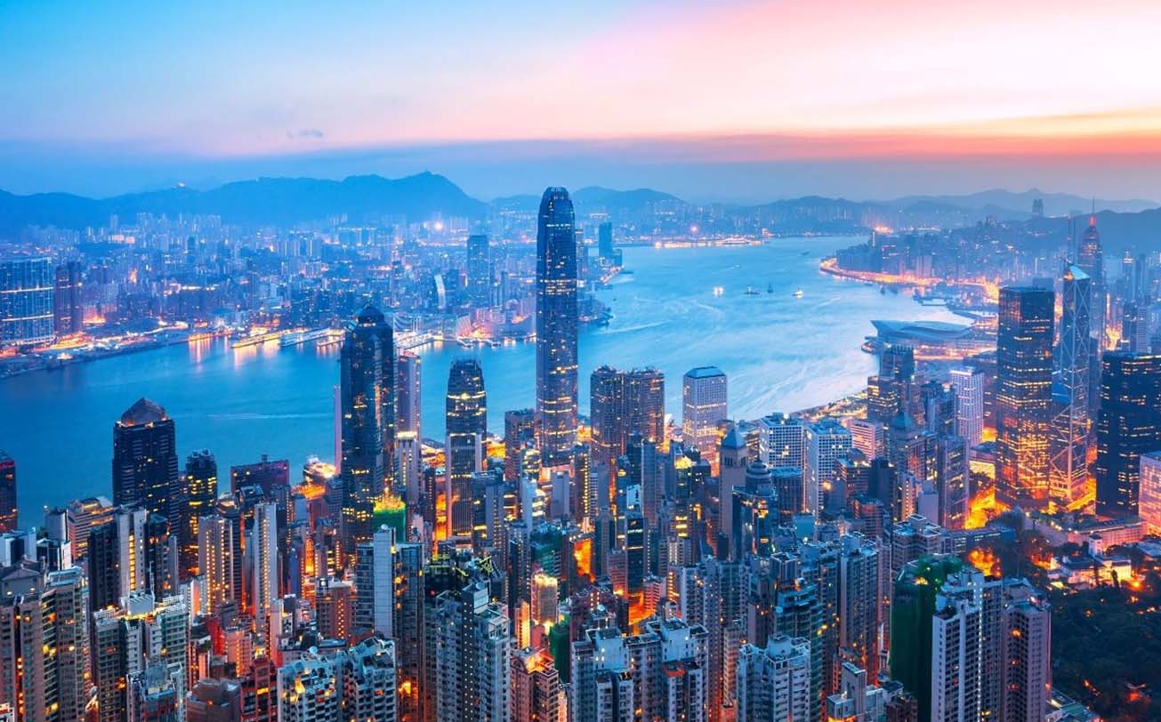 Solo Adventure in Hong Kong: Safety Tips and Unmissable Attractions