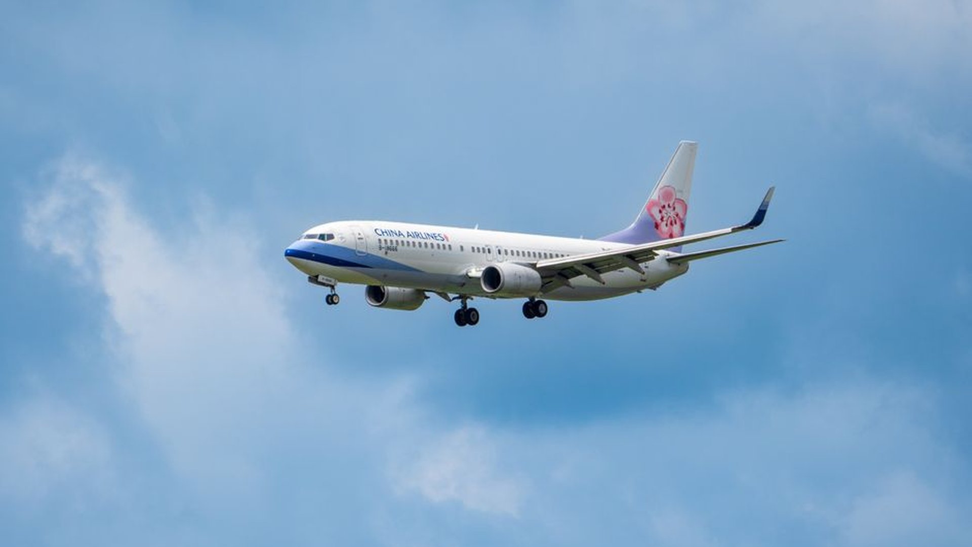Google Flights search results flight comparison ai